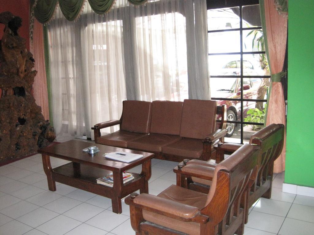 Sekar Sari Inn Kuta Lombok Εξωτερικό φωτογραφία